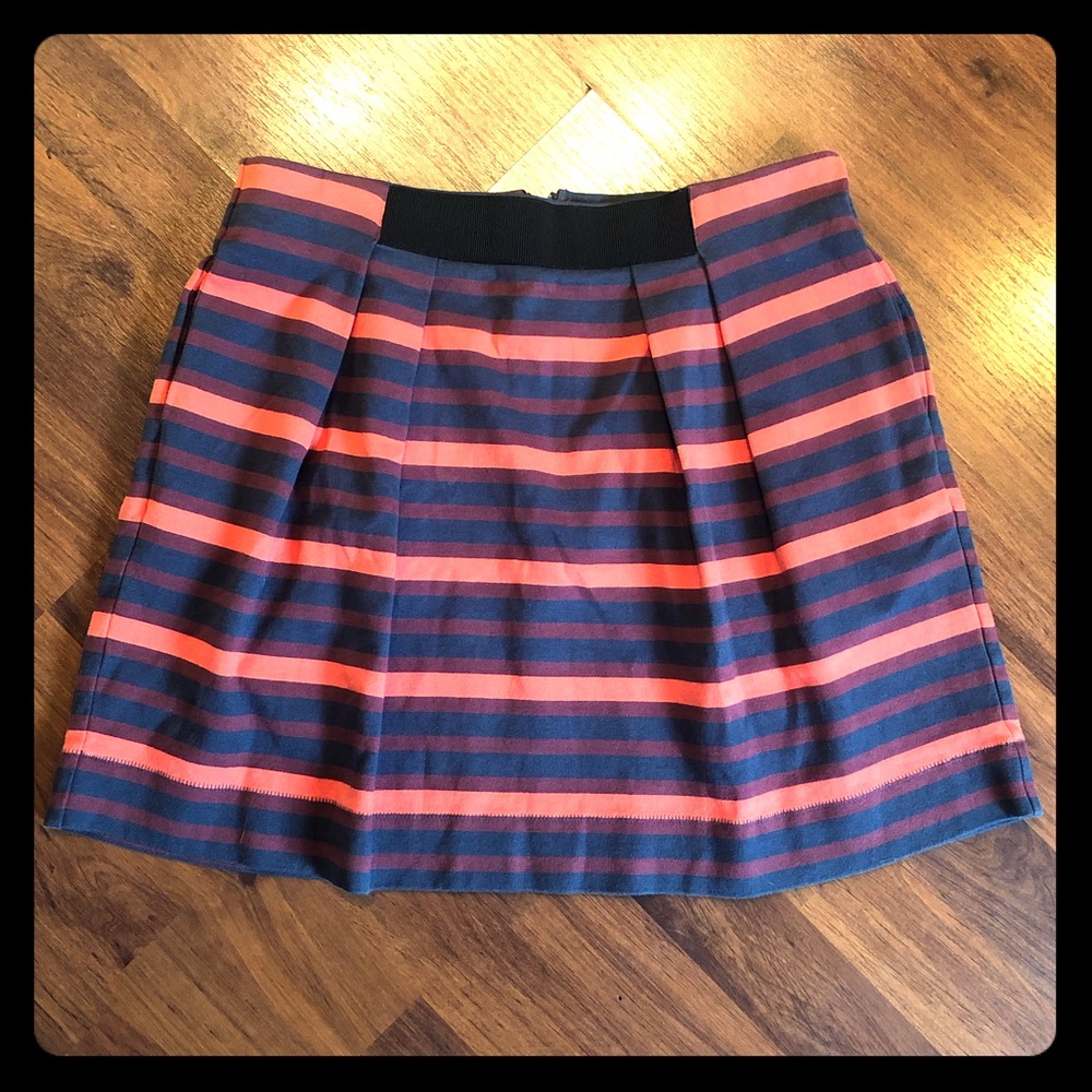 RACHEL Rachel Roy Pleaded Shirt w/zipper. Size Med